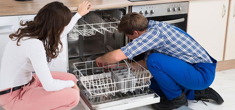 Maytag microwave-installation in New York City, NY